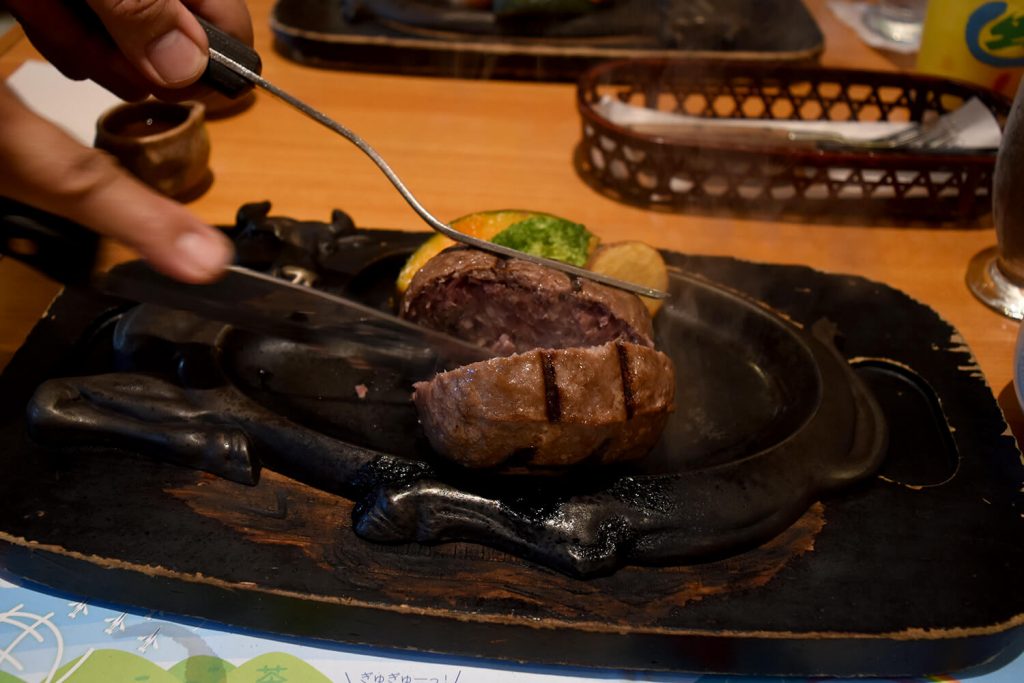 浜松をドライブ！car trip 浜松 炭焼きレストランさわやかのハンバーグ