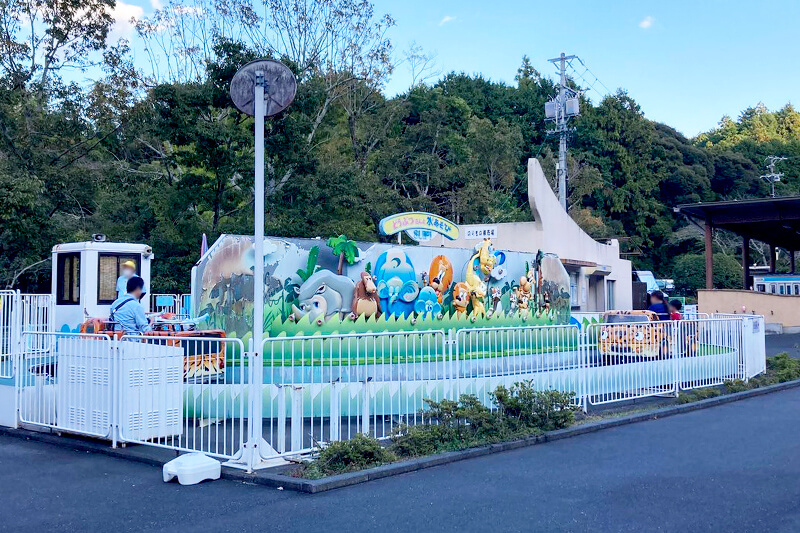 浜松をドライブ！car trip 浜松 日本平 日本平動物園 動物園 レッサーパンダ 楓太くん 遊園地