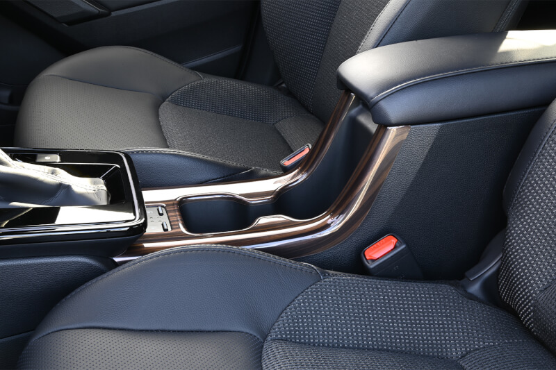 【新商品】トヨタ COROLLA CROSS(2025/05～)に対応する商品が新登場！！