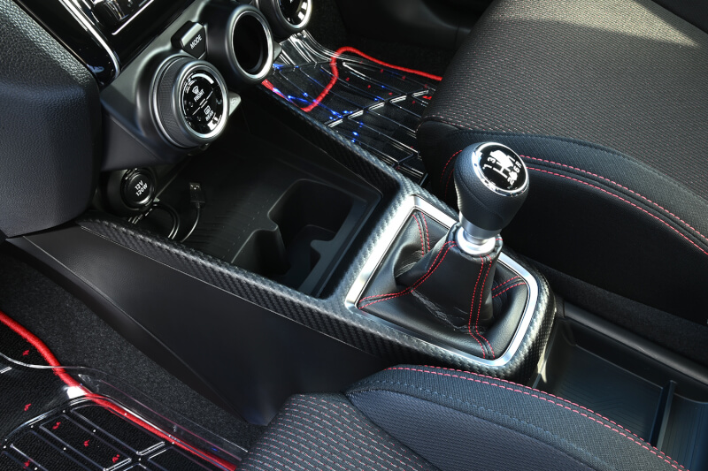 【新商品】スズキ スイフト/スイフトスポーツに新色が登場!!