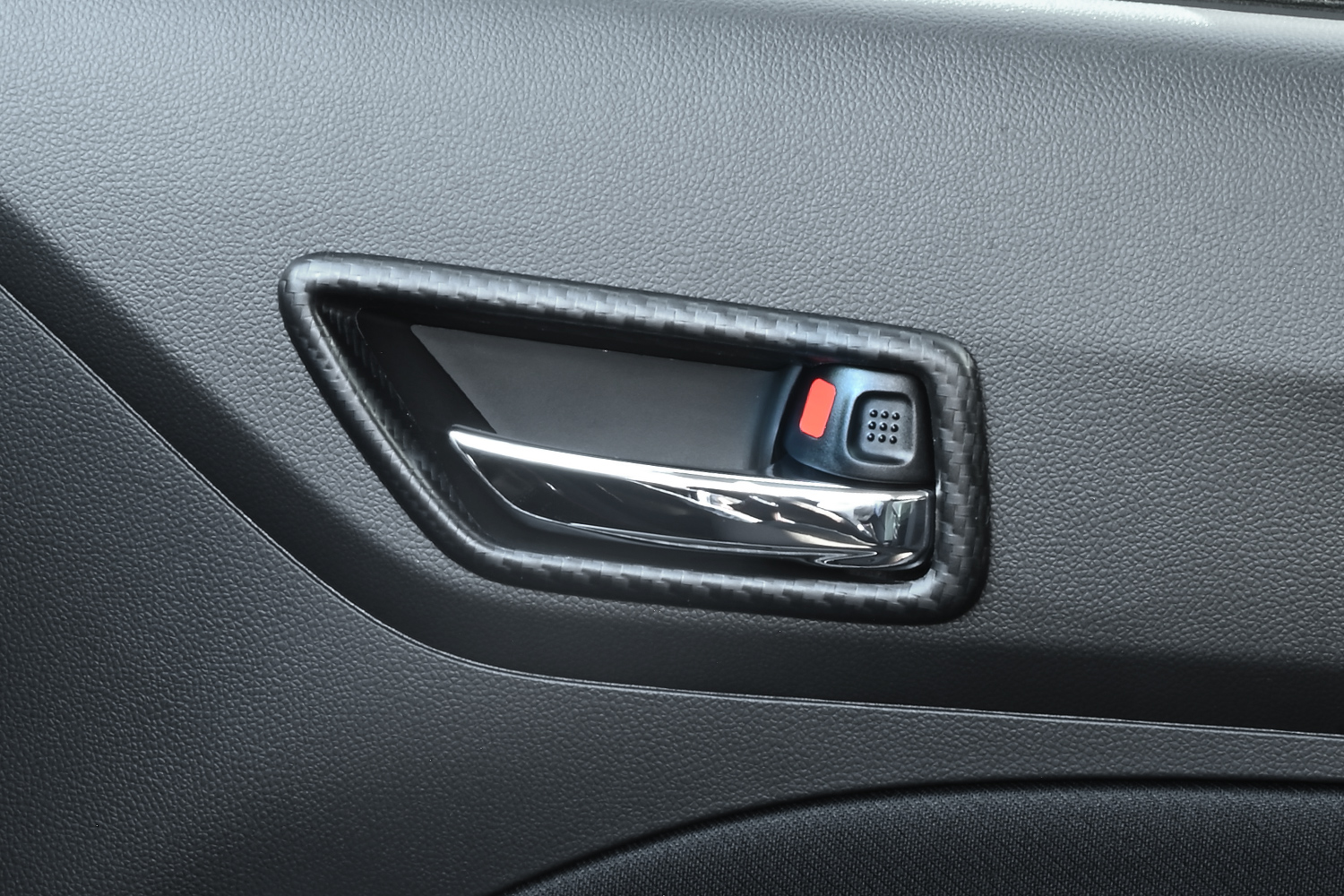 【新商品】スズキ スイフト/スイフトスポーツに新色が登場!!