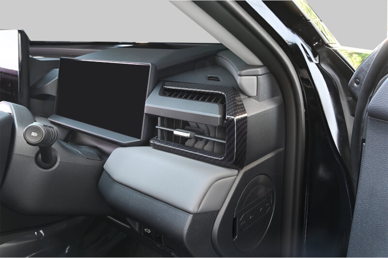 【新商品】トヨタ RAV4(AXAN64型)に対応する商品が新登場！！